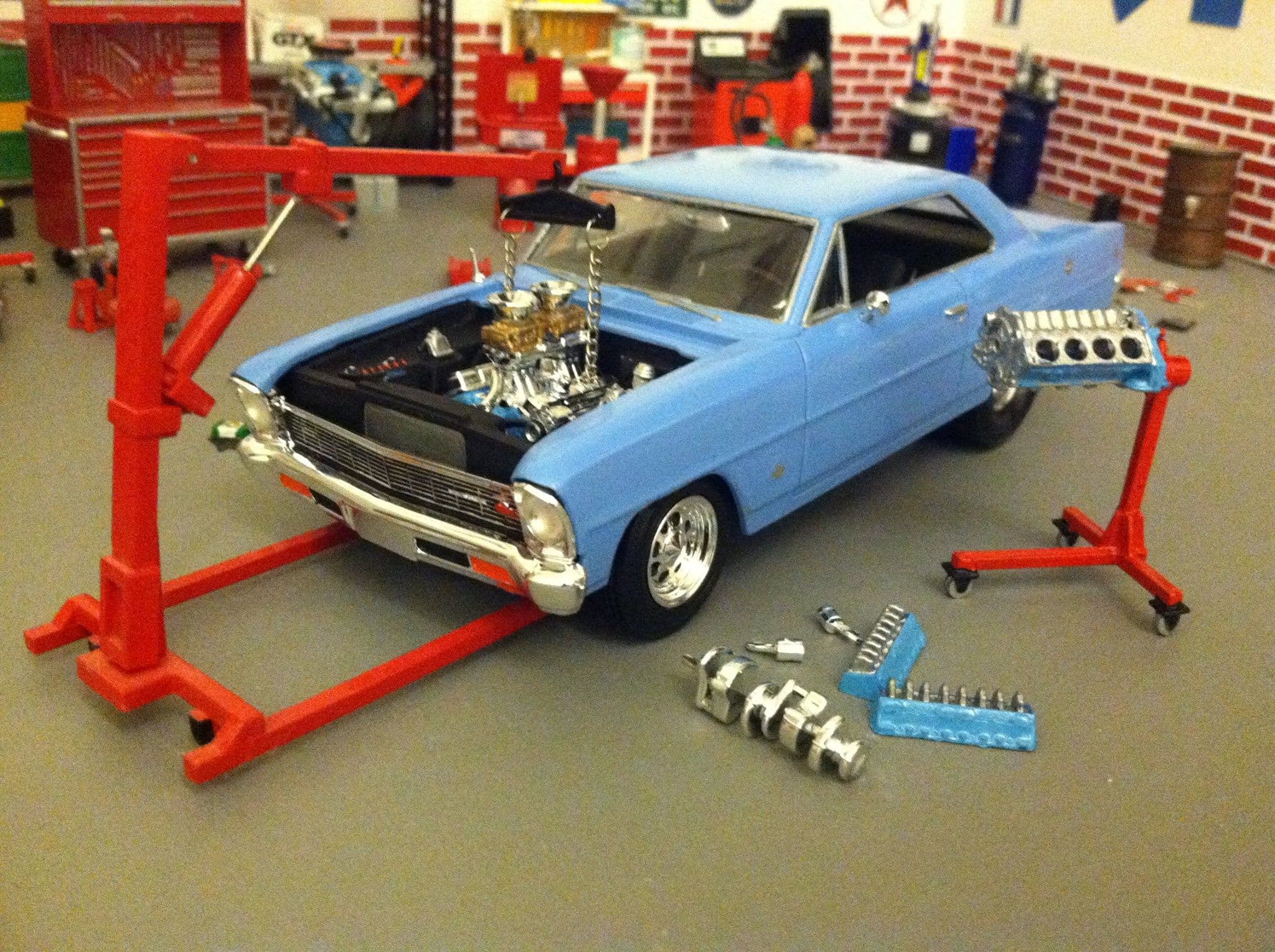 Modellautos 1:18 online finden: Top-Marken, Neuheiten und Klassiker