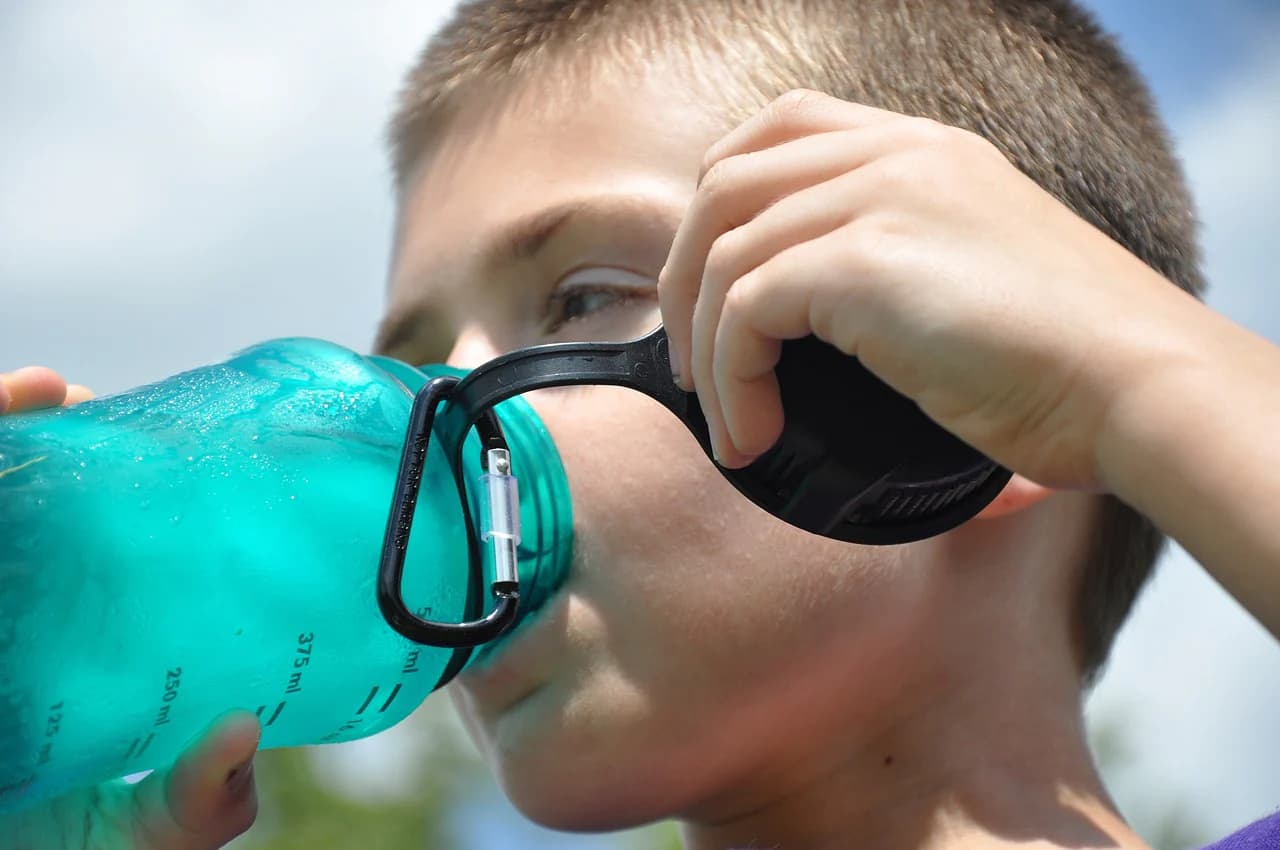Beleben Sie Ihren Tag mit abgestimmtem Wasser: Morgenrituale