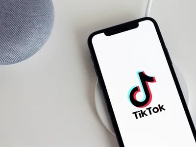 TikTok Likes kaufen legal und mit Top Erfahrungen – Jetzt mit Bonus starten!