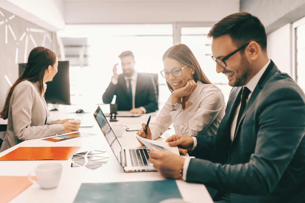 Der ultimative Headhunter: Strategien zur effektiven Personalsuche