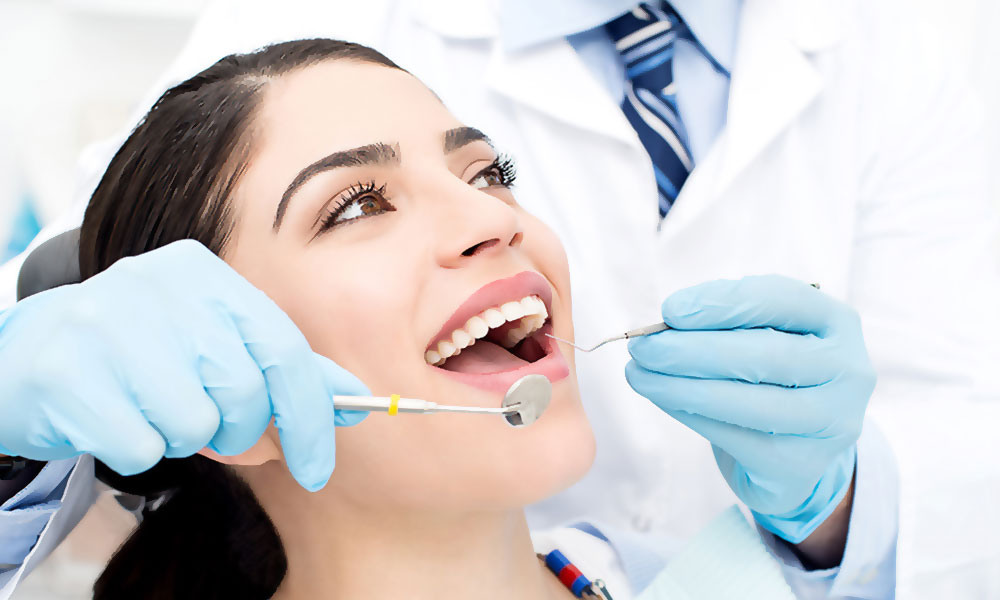 Zahnarzt Zürich: Individuelle ästhetische Lösungen für Ihr Lächeln bei Smile Again