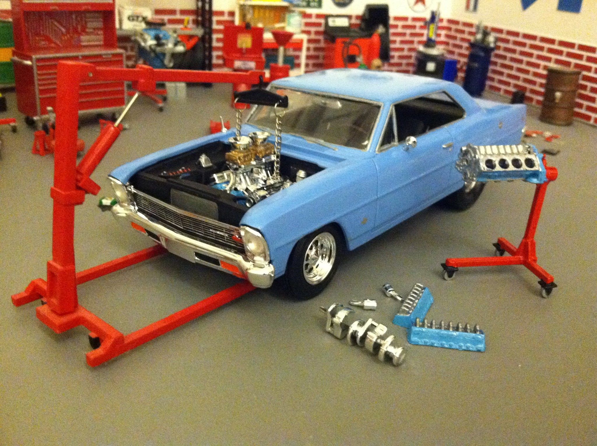 Modellautos 1:18 online finden: Top-Marken, Neuheiten und Klassiker