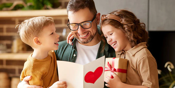 Zum Lob der Väter: Gastbeiträge überschütten den Vatertag mit Liebe
