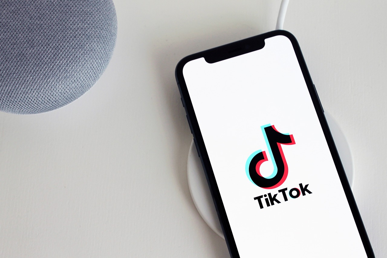TikTok Likes kaufen legal und mit Top Erfahrungen – Jetzt mit Bonus starten!